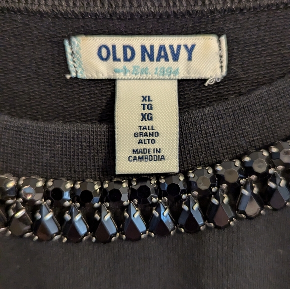 Black Old Navy Sweatshirt with Jewel Neckline size XL Tall - Picture 3 of 4